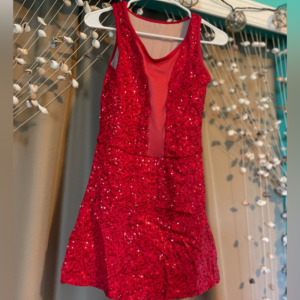 Red sequins dress